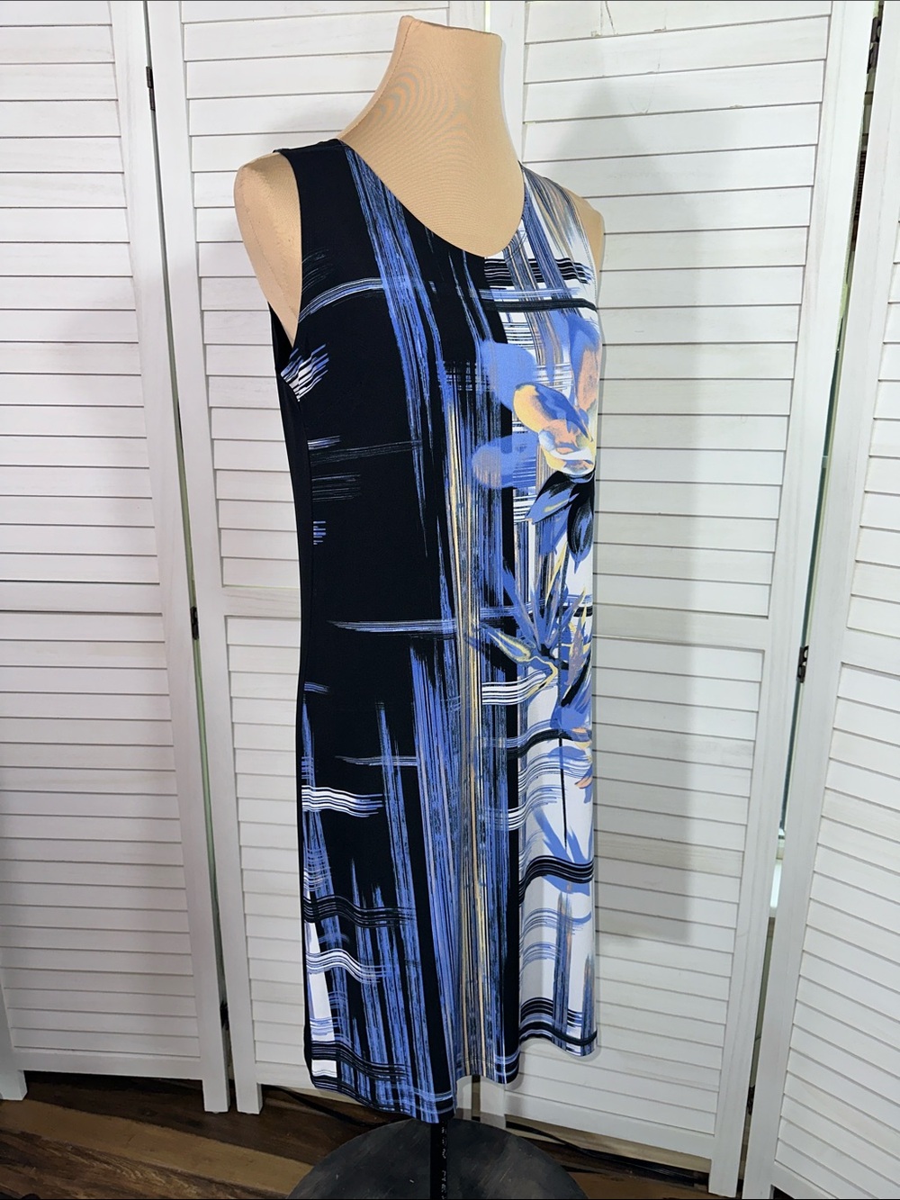 Chico’s Easywear Dress Size 1 (8) Floral Flowy Periwinkle Black - Picture 8 of 15